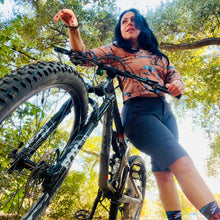 Load image into Gallery viewer, Lynt Crop Tee in Desert Dweller