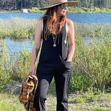 Load image into Gallery viewer, Lynt Pocket Jumper Pants in Black