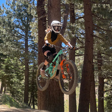 Load image into Gallery viewer, Lynt 3/4 Crop Tee in Finely Spotted Cheetah