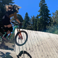 Load image into Gallery viewer, Lynt 3/4 Crop Tee in Finely Spotted Cheetah