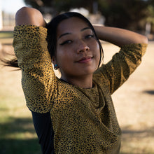 Load image into Gallery viewer, Lynt Crop Tee in Finely Spotted Cheetah