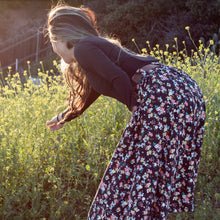 Load image into Gallery viewer, Lynt Pocket Maxi Skirt in Flower Bed