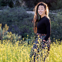 Load image into Gallery viewer, Lynt Long Sleeve Pocket Top in Black