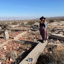 Load image into Gallery viewer, Lynt Pocket Maxi Skirt in Desert Dweller
