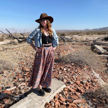 Load image into Gallery viewer, Lynt Pocket Maxi Skirt in Desert Dweller
