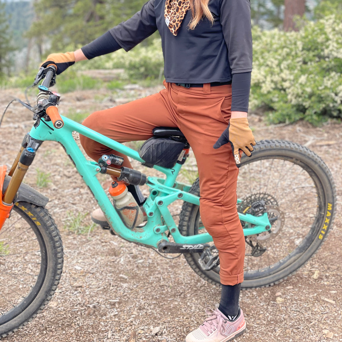 Lynt Trail Pants in Terra Cotta