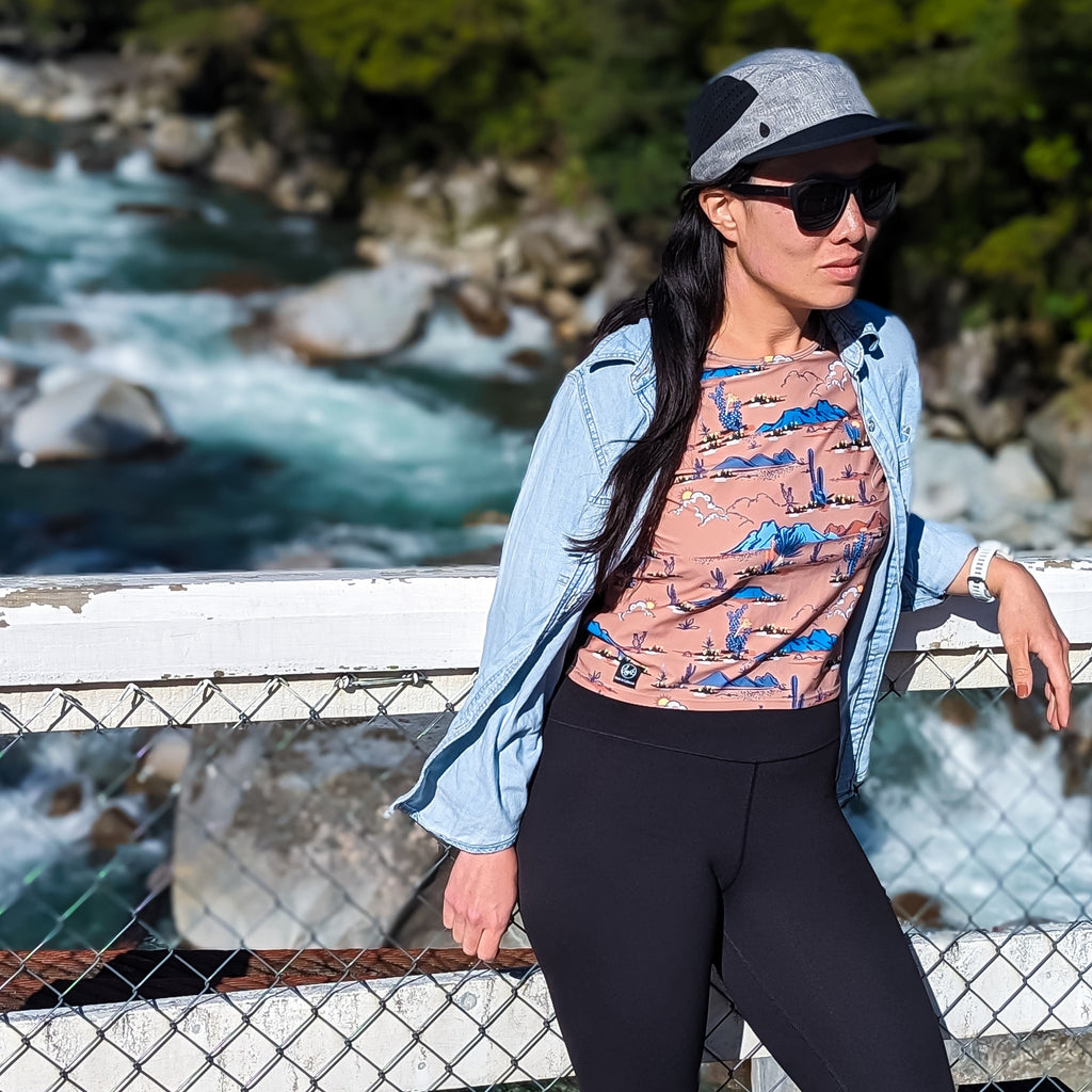 Lynt Crop Tee in Desert Dweller