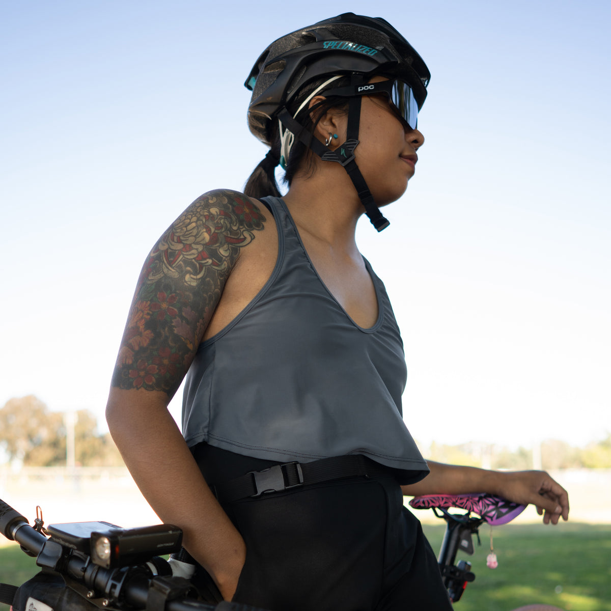 Lynt Razor Back Tank in Grey