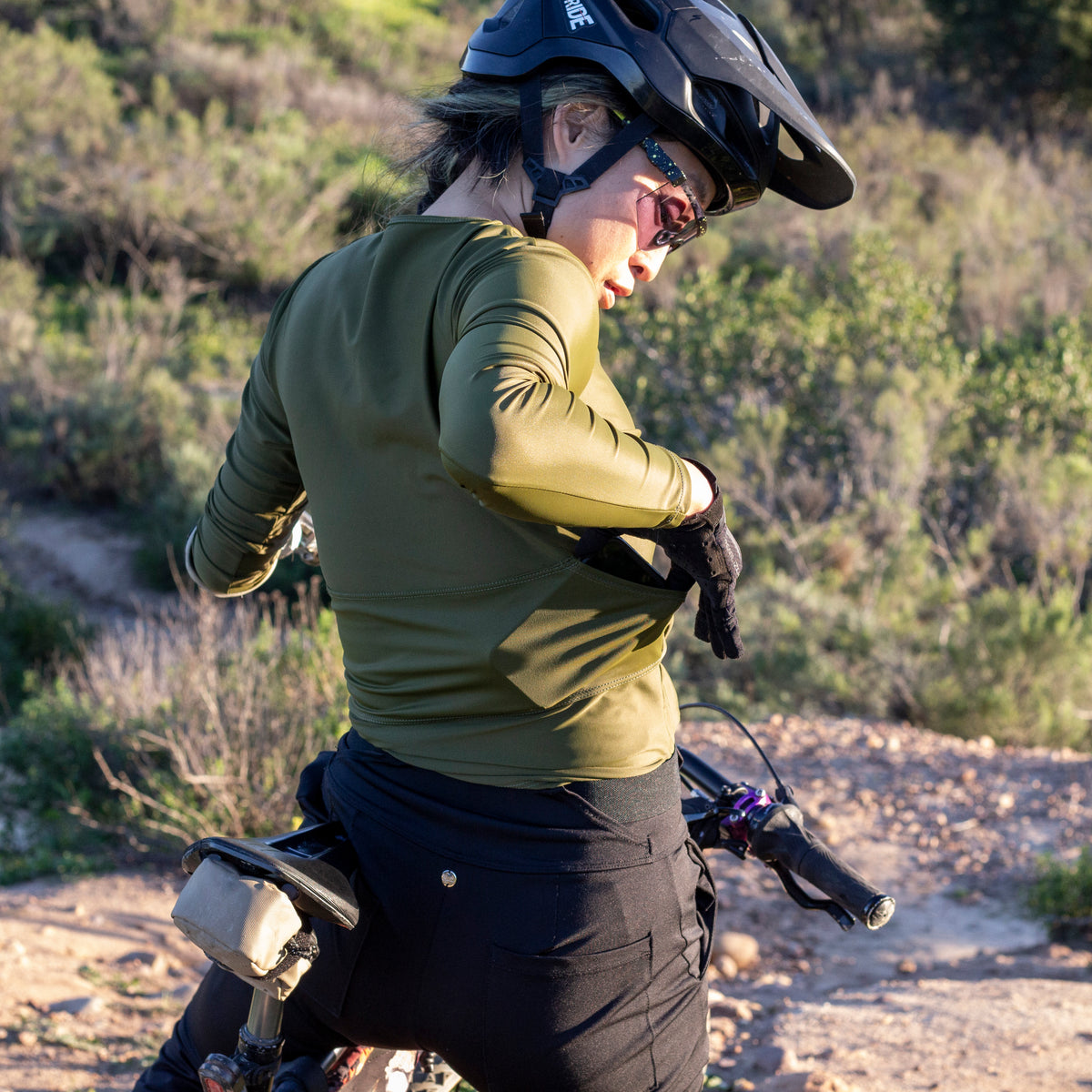 Lynt Long Sleeve Pocket Top in Olive Green