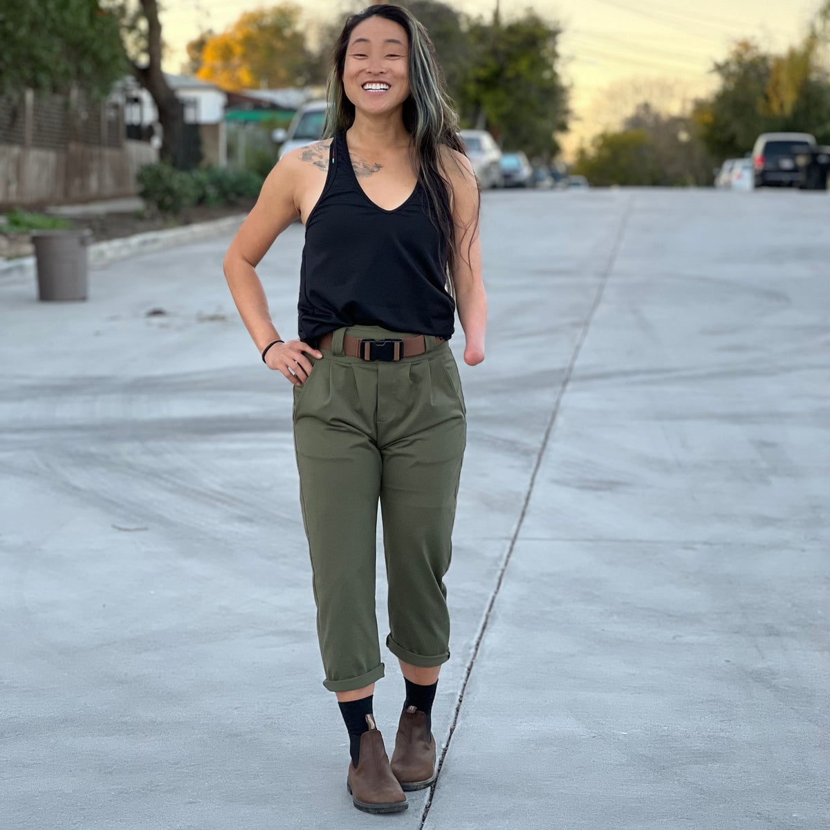 Lynt Pleated Trousers in Olive